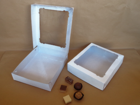 Duplo plastificirana kutija za kolače sa prozorom 2 kg