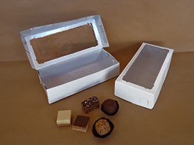 Duplo plastificirana kutija za kolače sa prozorom 0,5 kg